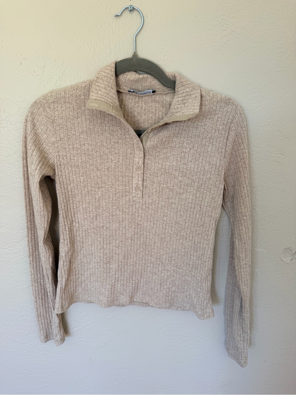 Zara Ribbed Quarter-Button Long Sleeve Top in Light Beige